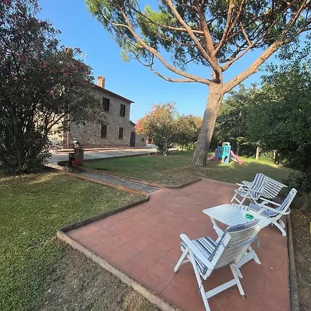 Maison Antoinette Villa *